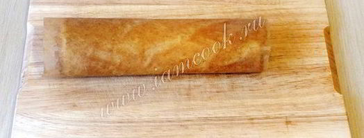 рулет с брусникой. Шаг 8