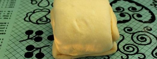 рулет с маковой начинкой. Шаг 10