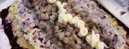 рулет селедка в шубе. Шаг 12