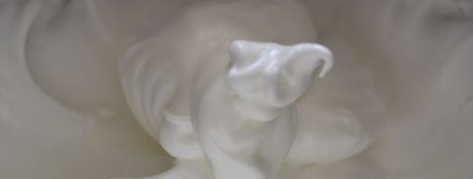 рулет вишня в белом шоколаде. Шаг 5