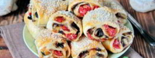 рулетики с томатами и грибами. Шаг 8