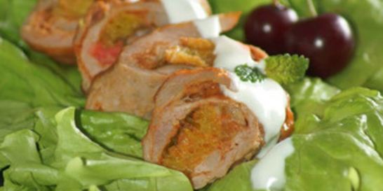 Рулетики свиные с апельсинами