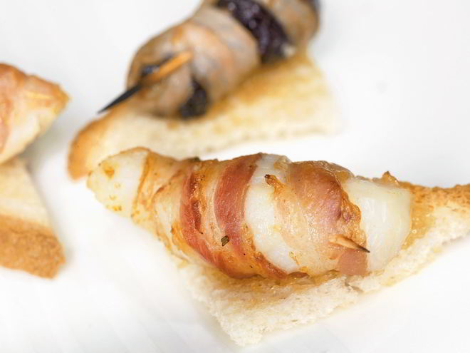 Рецепт рулетов из гребешков и чернослива