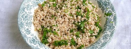 сырный рулет с курицей, фисташками и черносливом. Шаг 5