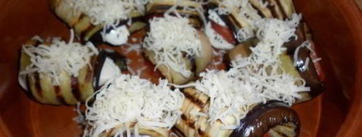 теплые баклажановые рулетики под соусом итальяшки. Шаг 3