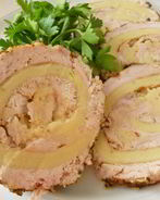 Вареный куриный рулет