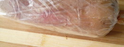 вареный куриный рулет. Шаг 14