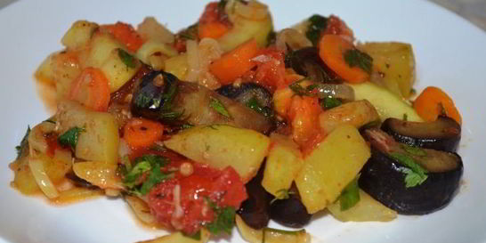 Соте из баклажанов и кабачков