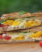 Сэндвич с тунцом