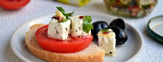 сыр фета в масле с травами и чесноком. Шаг 4