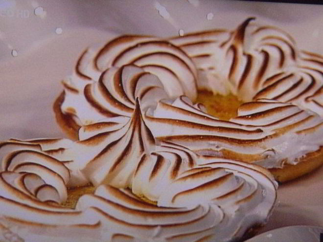 Рецепт абрикосовых тарталеток с меренгой