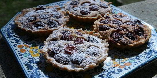 Тарталетки с черешней