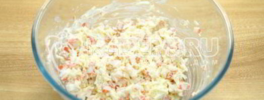 тарталетки с крабовыми палочками. Шаг 3