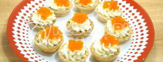 тарталетки с красной икрой. Шаг 3