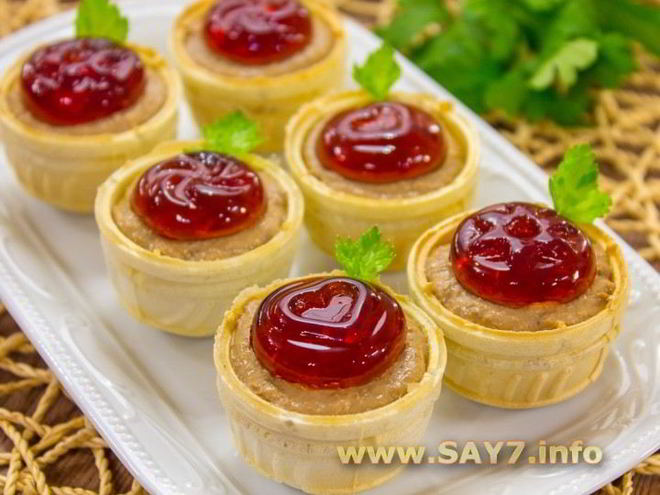 Рецепт тарталеток с печеночным паштетом и гранатовым желе