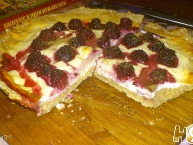 Рецепт овсяного тарта с ежевикой