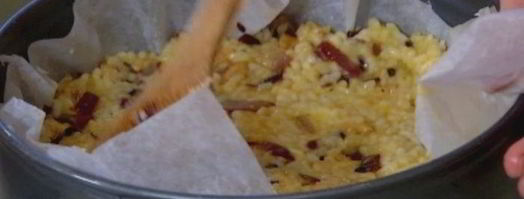 рисовый тарт с карамелизированным луком, сыром и грецкими орехами. Шаг 9