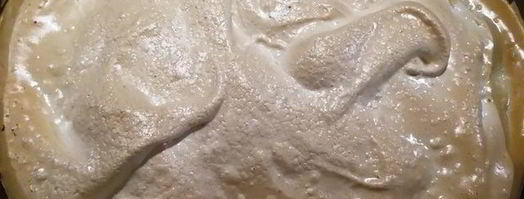 шоколадный теплый тарт с вишнями и сливами. Шаг 17