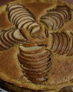 Тарт с грушами и миндалем