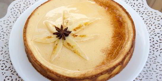 Тарт с карамелизированными бананами и йогуртовым кремом