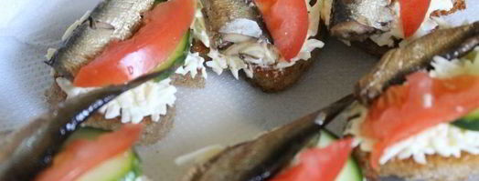 тартинки с плавленным сыром и шпротами. Шаг 7