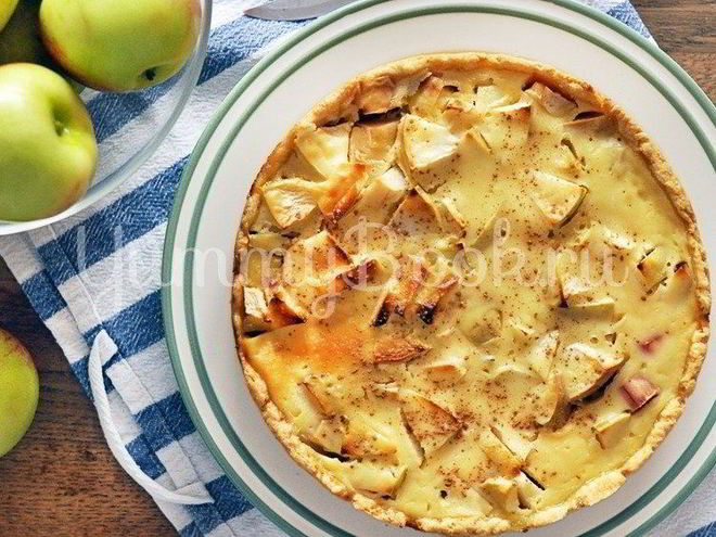 Рецепт яблочного тарта с ревенем