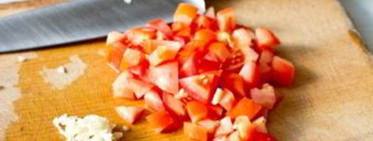 яйца, запеченные с курицей и овощами. Шаг 7