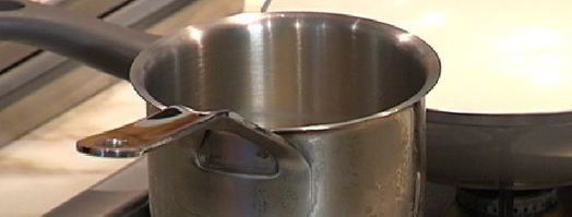 яйца, запеченные в корзиночках фило с грибами. Шаг 7