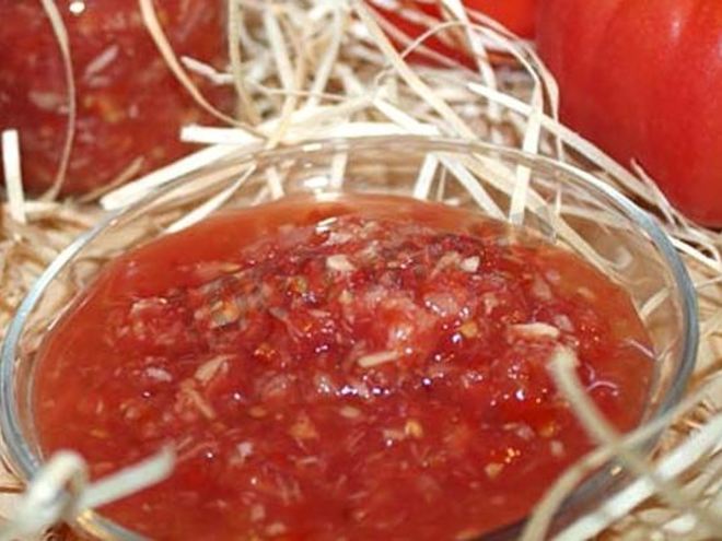 Рецепт закуски из хрена и помидор