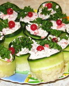 Закуска из крабового мяса с огурцом