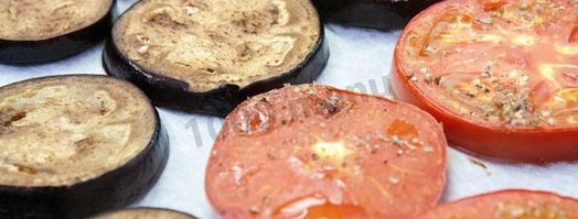 закуска из запеченного баклажана помидора и моцареллы. Шаг 10