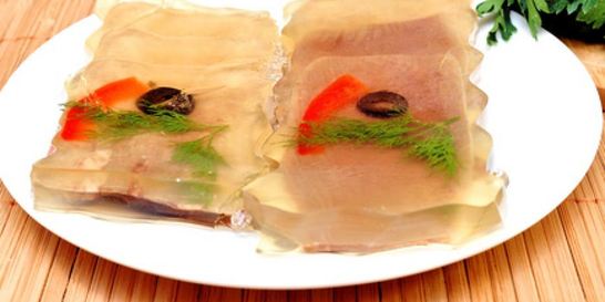 Заливное из языка